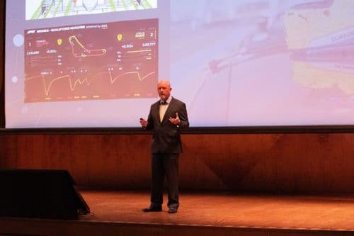 Jefe de Ingeniería de Alpine F1 ofrece exitosa masterclass en la UC