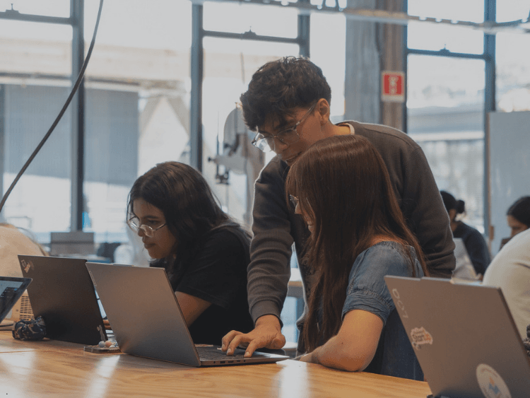 Tecnología y aprendizaje: el desafío de transformar la educación