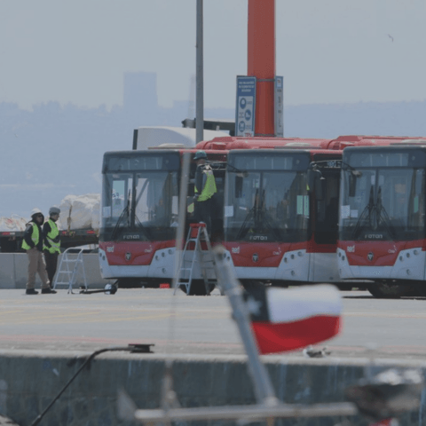 Dictuc en la prensa: Contaminación en electroterminales es 40% menor que en terminales de buses tradicionales