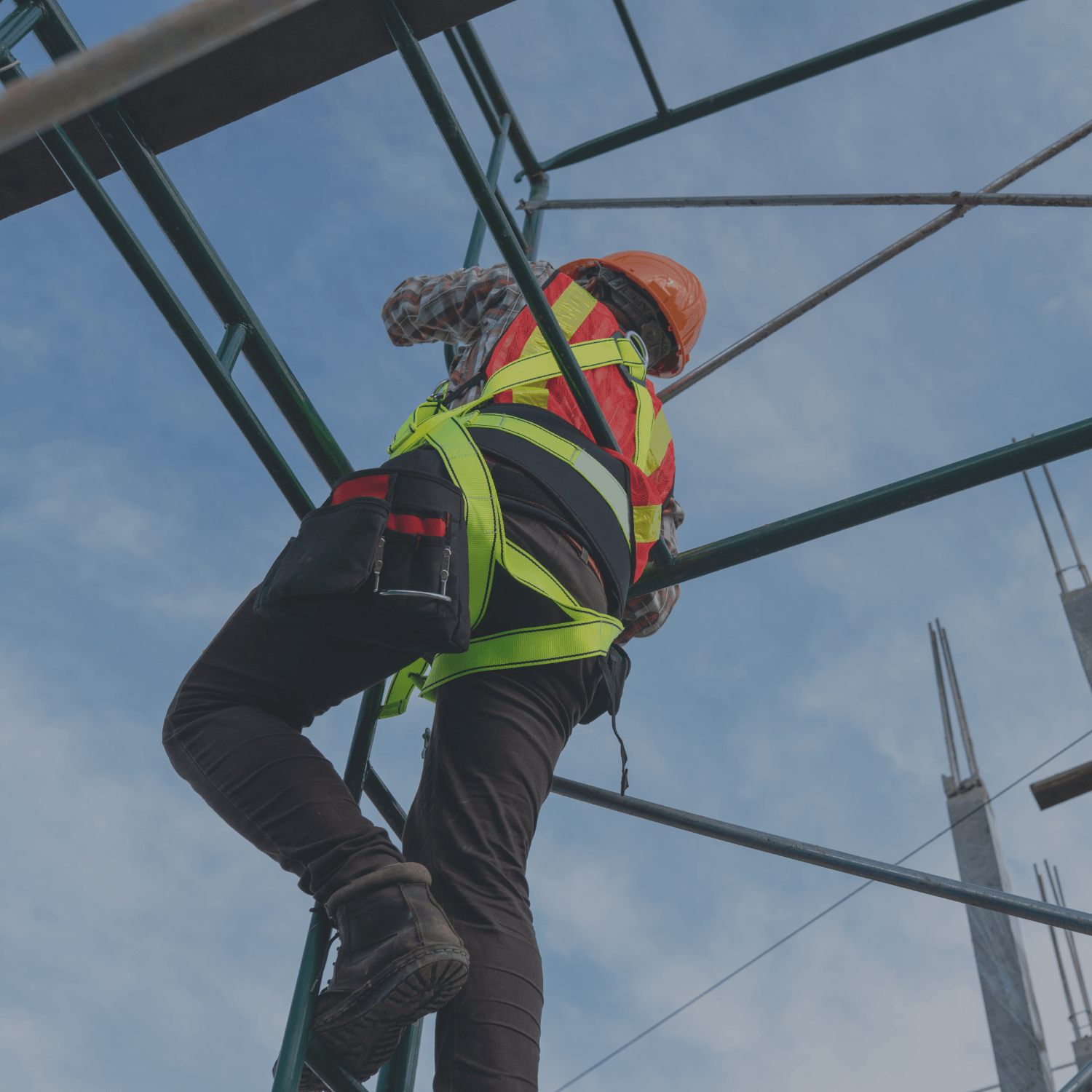 Certificación PEC Competitiva: el compromiso de Dictuc con la seguridad de sus trabajadores