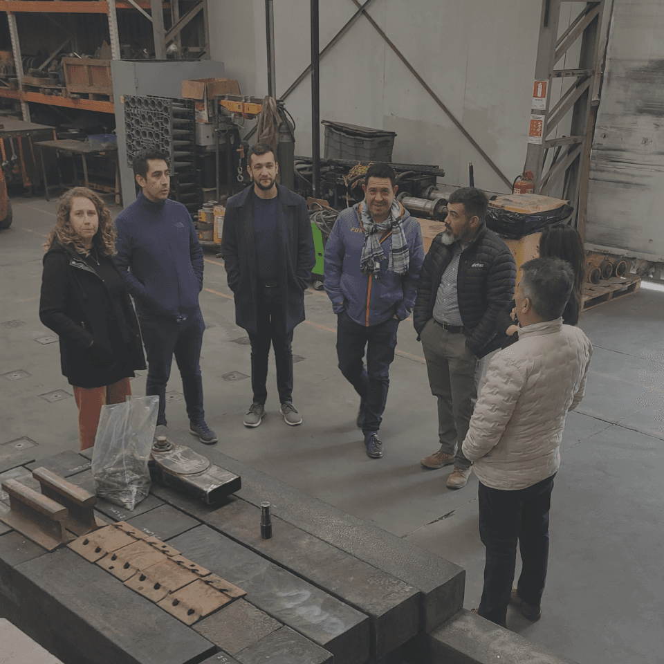 Representantes de Ingeniería UACh visitan Dictuc