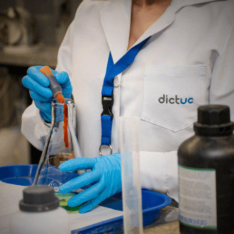 Pequeñas acciones, grandes cambios: Programa de Buenas Prácticas Ambientales en Laboratorios