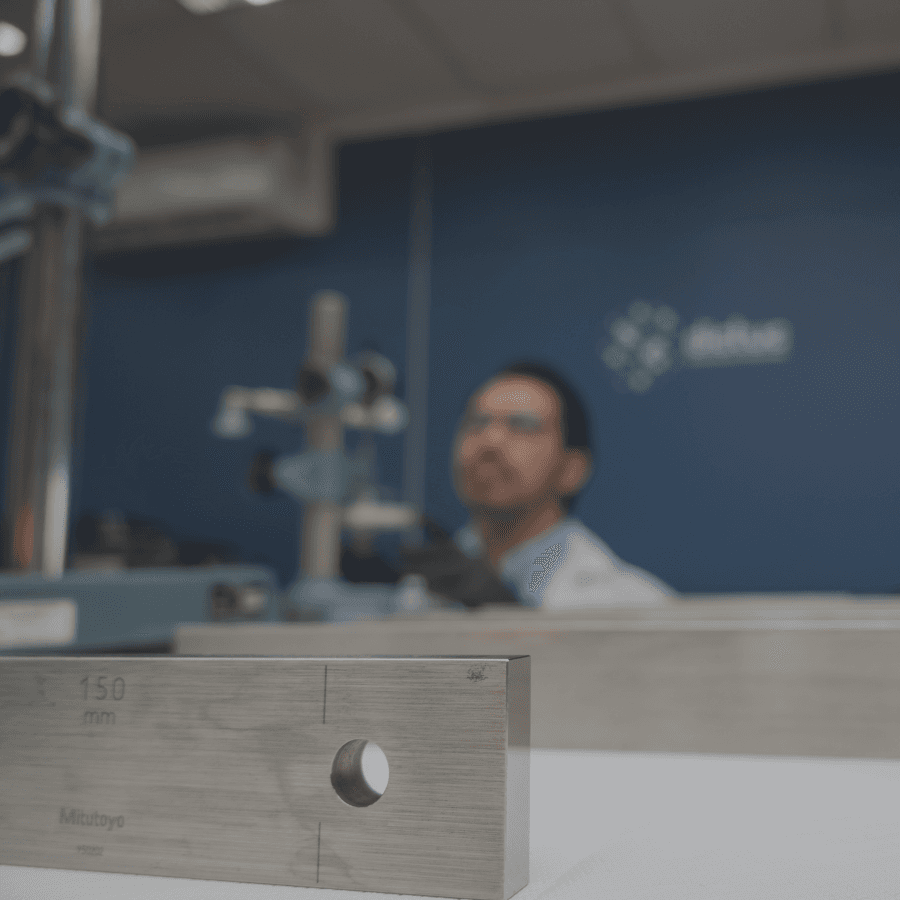 Reforzando nuestro compromiso con la calidad: exitosa evaluación de pares a nuestro Laboratorio Nacional de Longitud