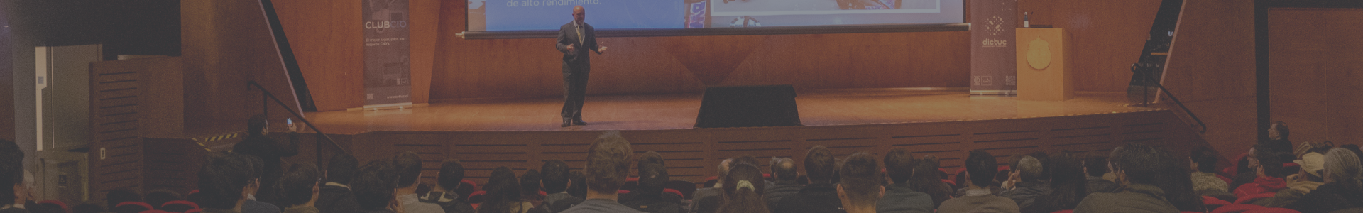 Jefe de Ingeniería de Alpine F1 ofrece exitosa masterclass en la UC
